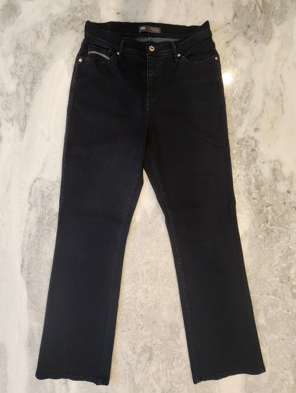 Levi's 512 Bootcut Perfectly Slimming Black Jeans